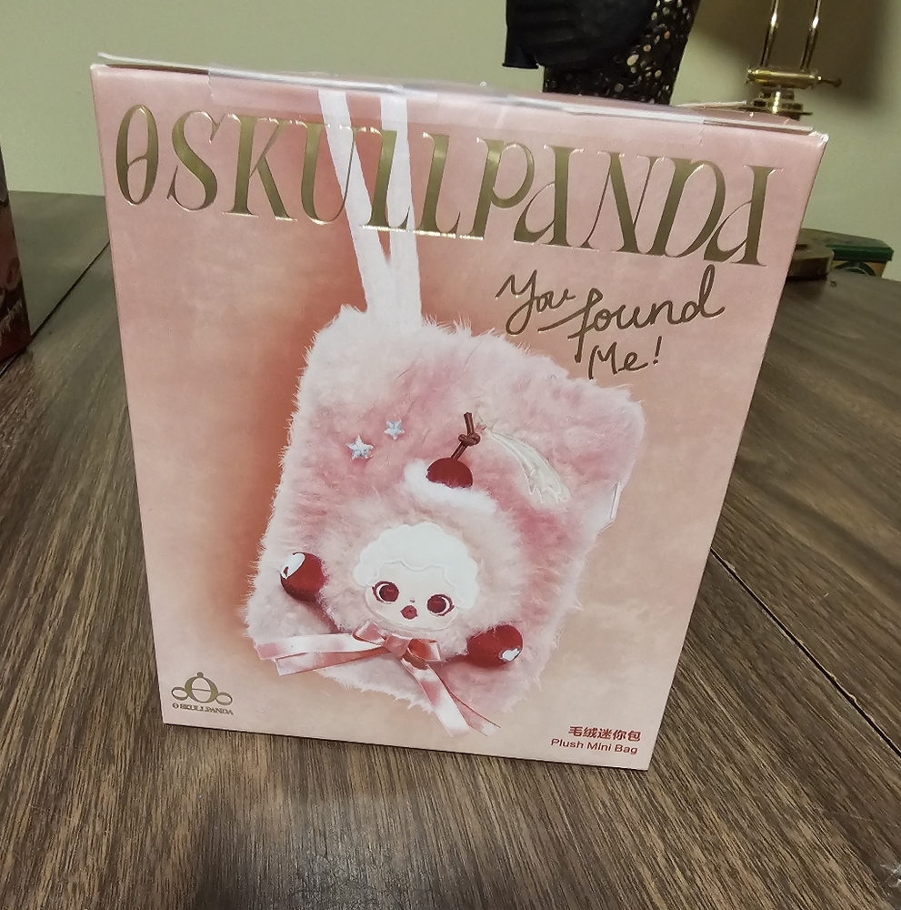 SKULLPANDA Pink Plush Mini Bag